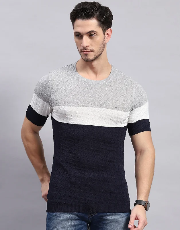 Men's quick-dry athletic t-shirt-Men Navy Blue Stripe Round Neck Half Sleeve T-Shirt