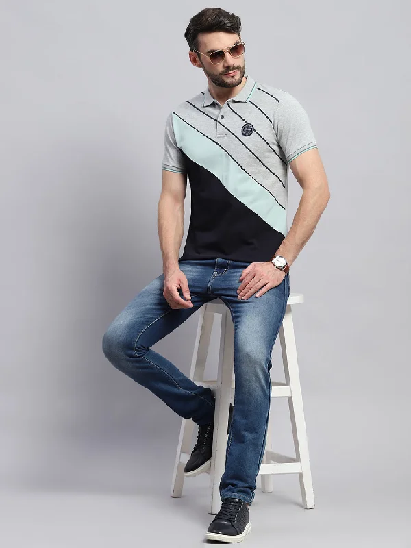 Men's sporty exercise t-shirt-Men Grey Self Design Collar Half Sleeve T-Shirt