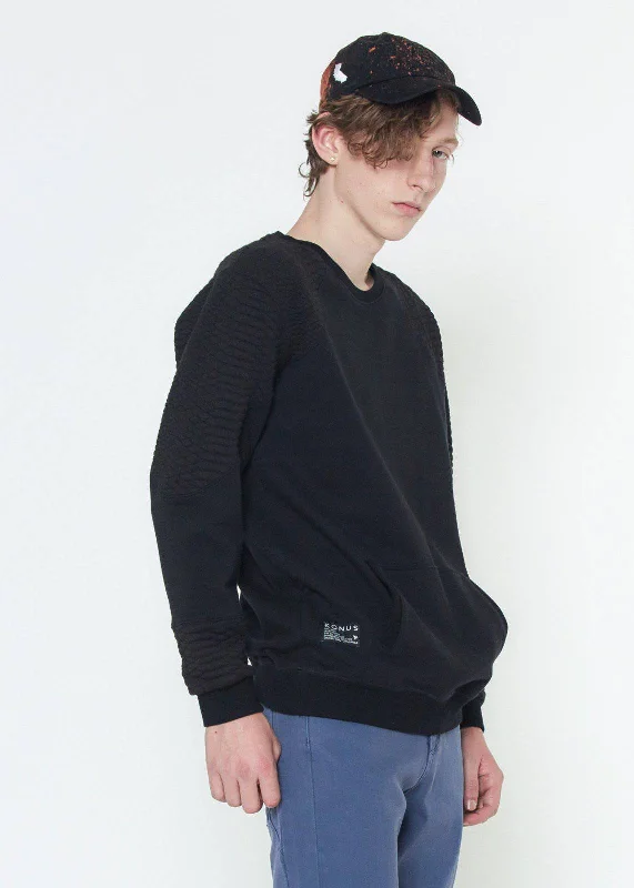 Men's budget sweater-Men's relaxed fit performance t-shirt-Konus Men's Quilted Sweater in Black