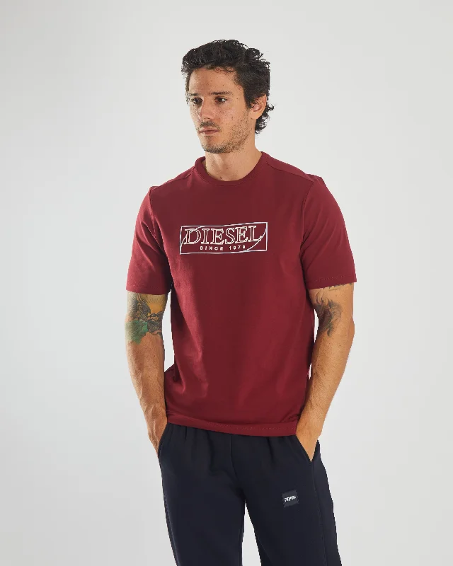 Men's organic athletic t-shirt-Bennet Tee Red Plasma