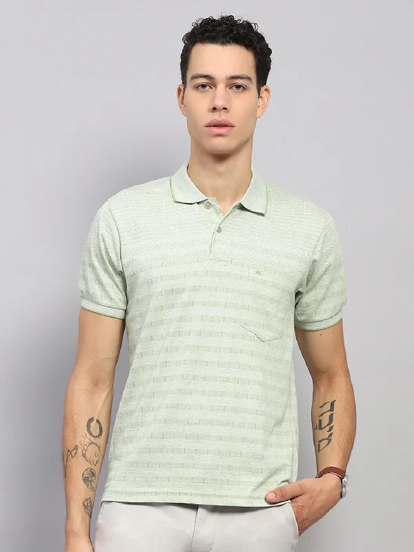 Men's comfortable exercise t-shirt-Men Green Stripe Collar Half Sleeve T-Shirt