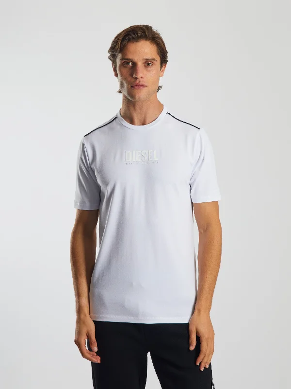 Men's breathable performance t-shirt-Karl Tee Optic White