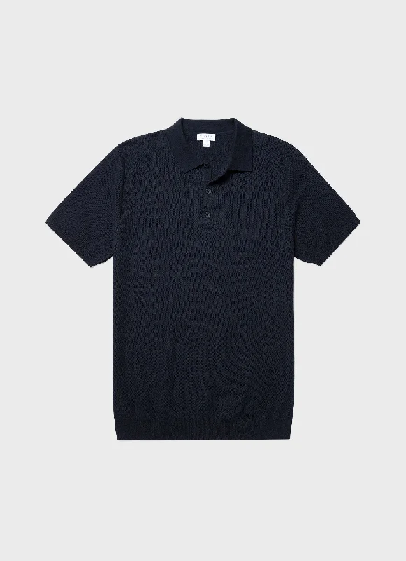 Men's outdoor knit-Men's modern fitness t-shirt-Men's Knit Polo Shirt in Navy