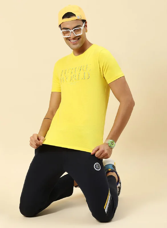 Men's breathable performance t-shirt-Men Yellow Printed T-Shirt