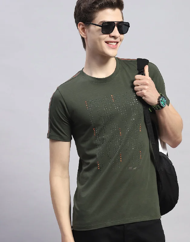 Men's active lifestyle t-shirt-Men Olive Printed Round Neck Half Sleeve T-Shirt