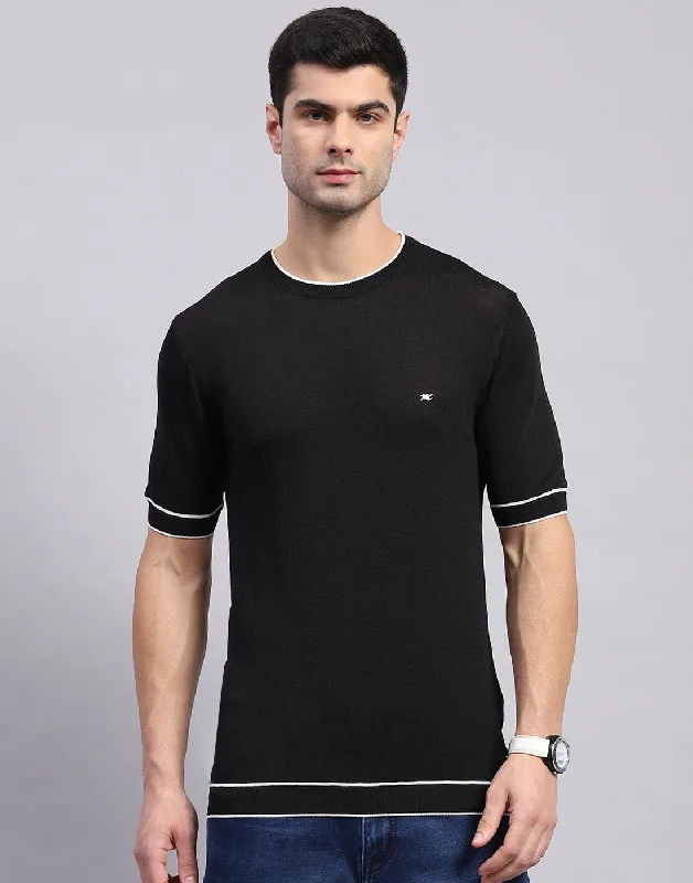 Men's fashion-forward activewear t-shirt-Men Black Solid Round Neck Half Sleeve T-Shirt